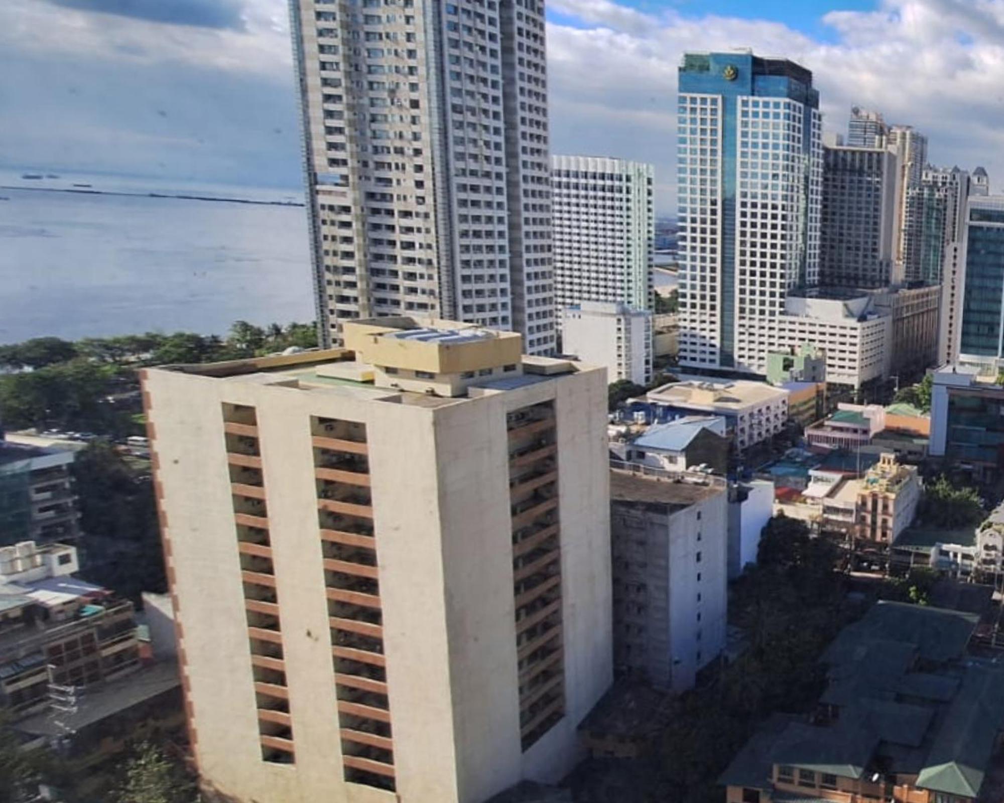 Manila Bayview Rental Exterior photo
